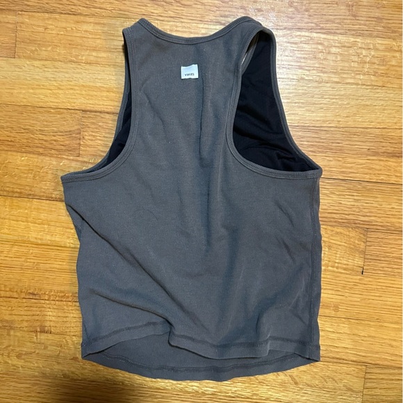 Vuori Pose Plyo Tank Women's Rib Tank unsure of size (a2 - Picture 5 of 9
